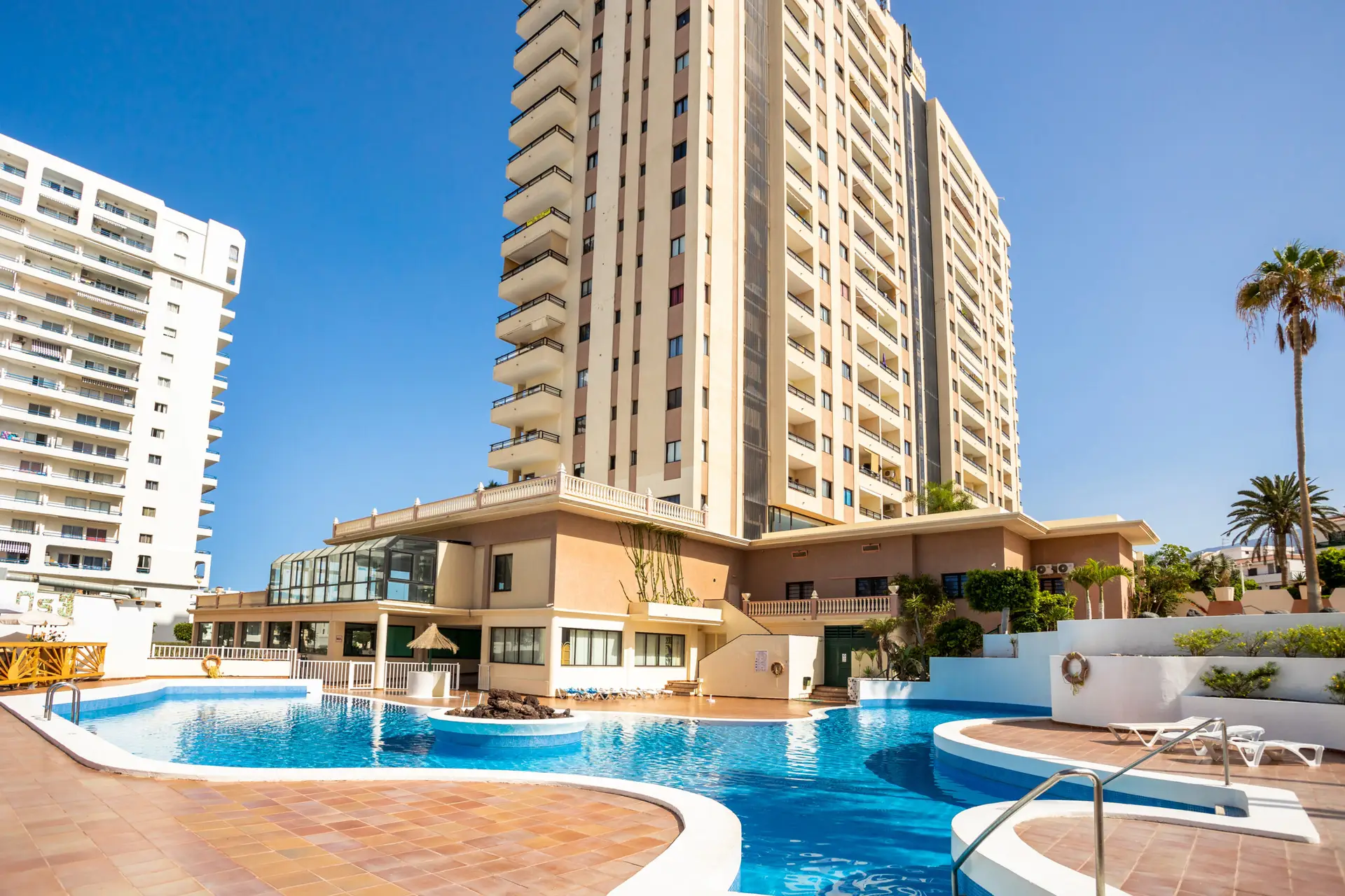 Buying a Property in Tenerife – 6 Steps for a Successful Purchase