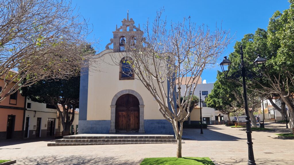 arona town